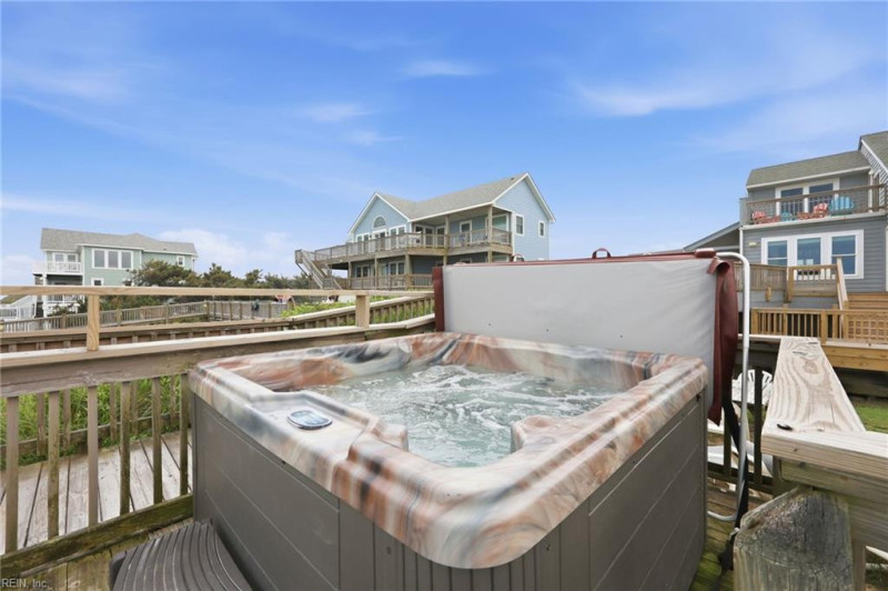 Photo 40 of 50 residential for sale in Currituck County virginia