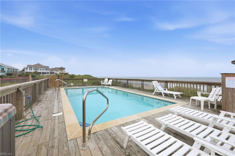 Photo 41 of 50 residential for sale in Currituck County virginia