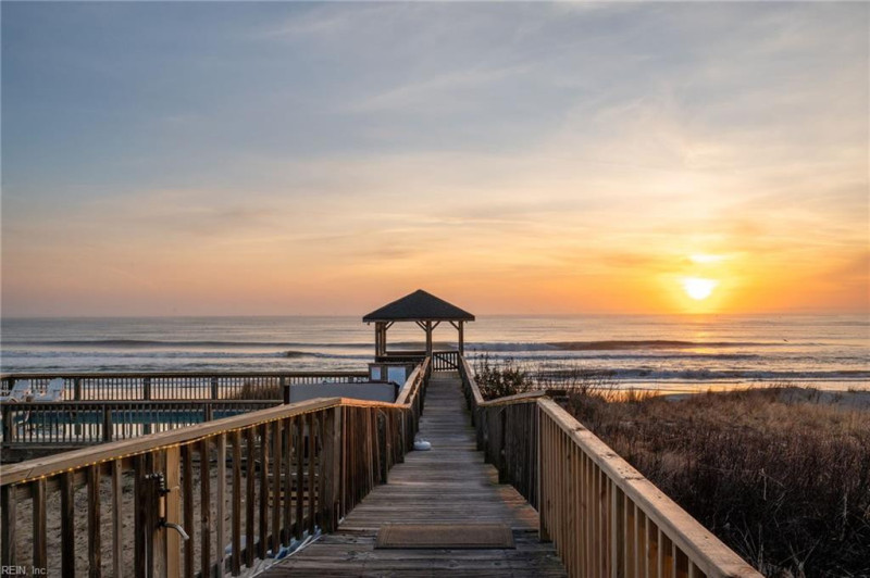 Photo 5 of 50 residential for sale in Currituck County virginia