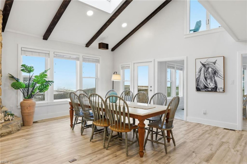 Photo 8 of 50 residential for sale in Currituck County virginia