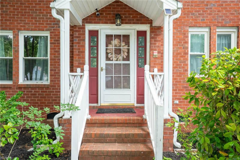 Photo 11 of 45 residential for sale in Chesapeake virginia Photo 11 of 45 residential for sale in Chesapeake virginia