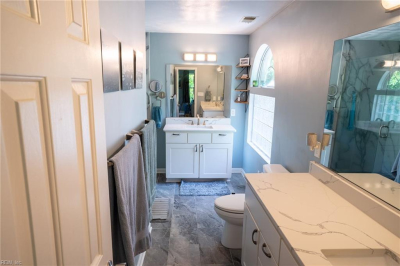 Photo 31 of 45 residential for sale in Chesapeake virginia Photo 31 of 45 residential for sale in Chesapeake virginia