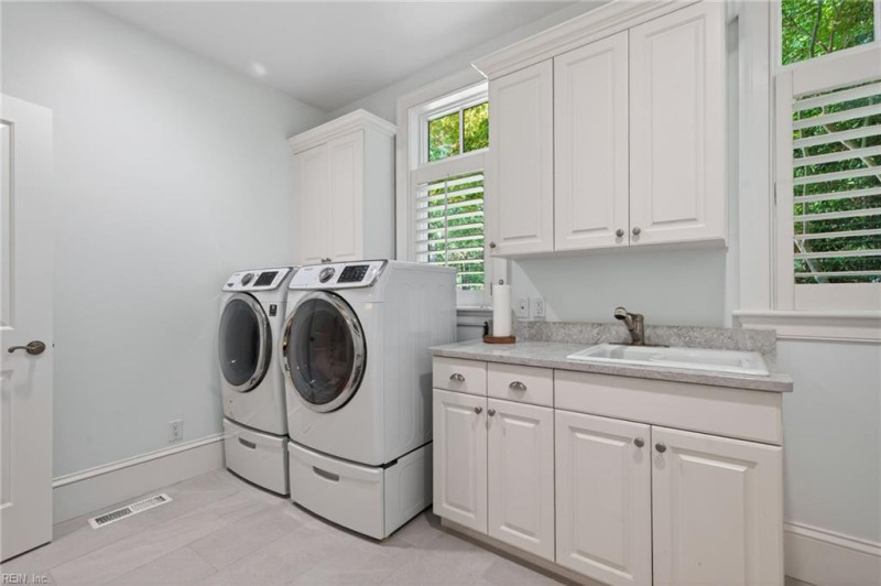 Photo 28 of 47 residential for sale in Virginia Beach virginia