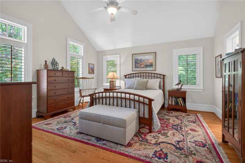 Photo 32 of 47 residential for sale in Virginia Beach virginia