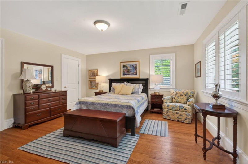 Photo 34 of 47 residential for sale in Virginia Beach virginia