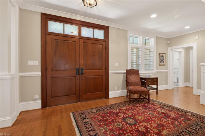 Photo 8 of 47 residential for sale in Virginia Beach virginia