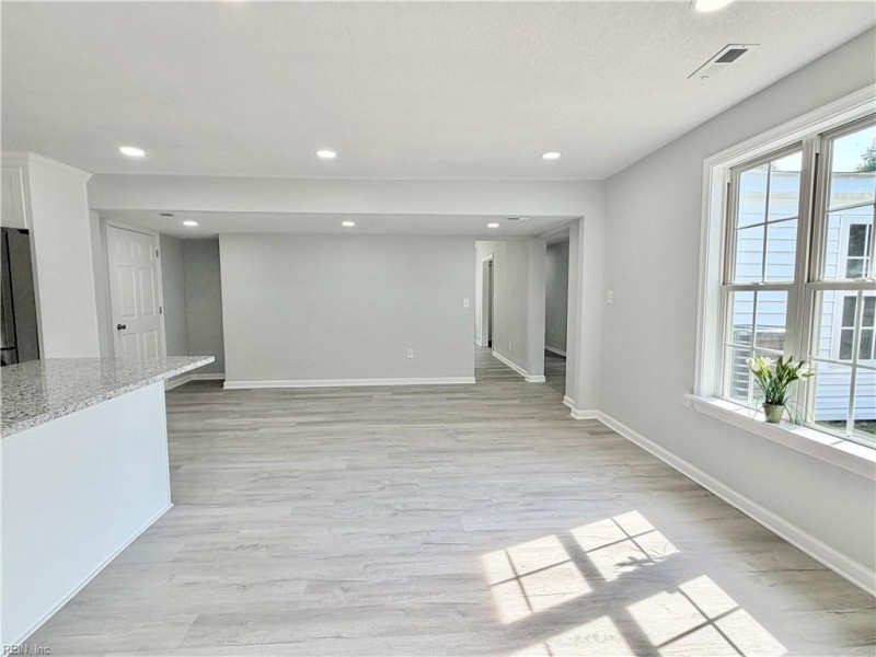 Photo 12 of 40 residential for sale in Virginia Beach virginia Photo 12 of 40 residential for sale in Virginia Beach virginia