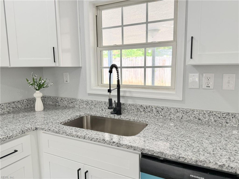 Photo 15 of 40 residential for sale in Virginia Beach virginia Photo 15 of 40 residential for sale in Virginia Beach virginia