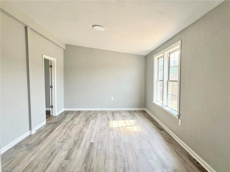 Photo 7 of 40 residential for sale in Virginia Beach virginia Photo 7 of 40 residential for sale in Virginia Beach virginia