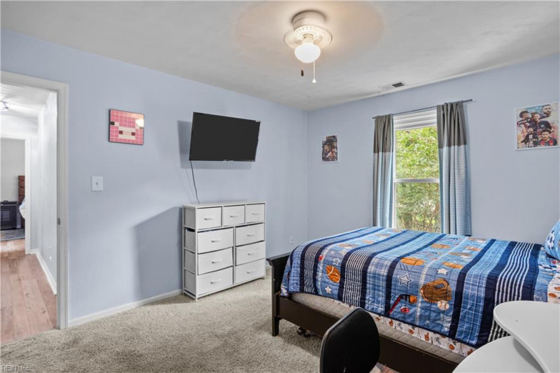 Photo 31 of 47 residential for sale in Chesapeake virginia Photo 31 of 47 residential for sale in Chesapeake virginia