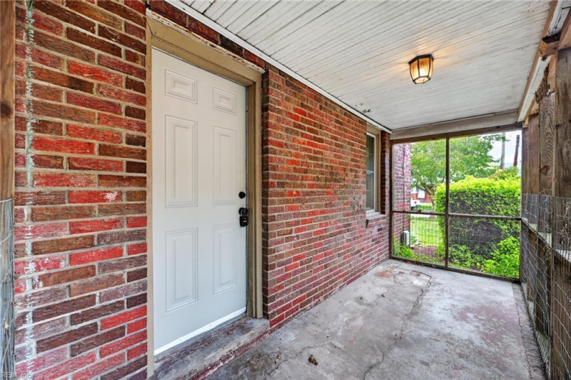 Photo 32 of 37 residential for sale in Norfolk virginia Photo 32 of 37 residential for sale in Norfolk virginia