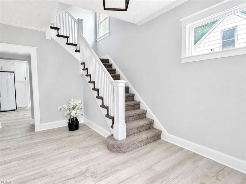 Photo 3 of 42 residential for sale in Norfolk virginia Photo 3 of 42 residential for sale in Norfolk virginia