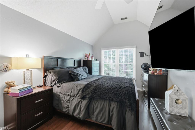 Photo 24 of 34 residential for sale in Chesapeake virginia