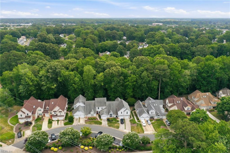 Photo 33 of 34 residential for sale in Chesapeake virginia