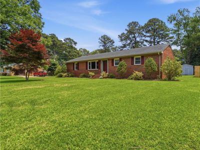 property image for 5825 Barberry Lane PORTSMOUTH VA 23703