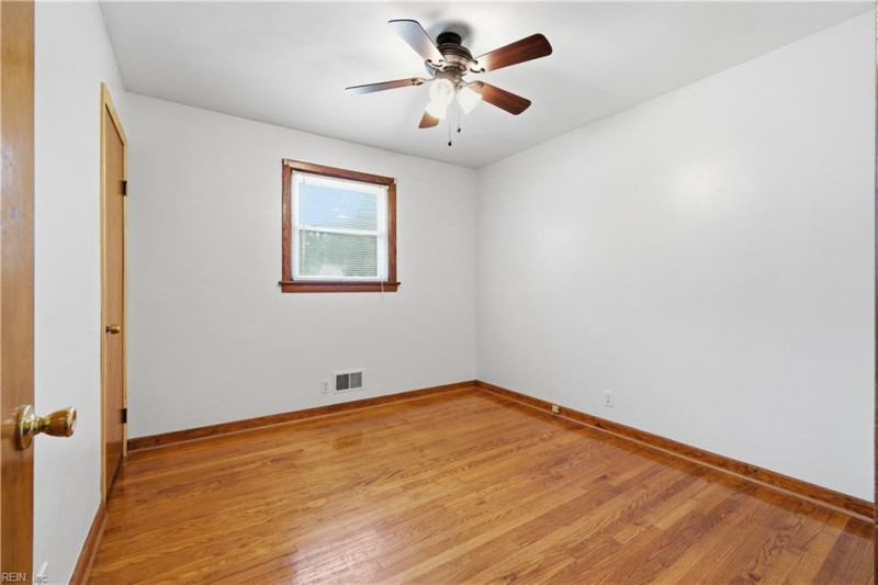 Photo 20 of 40 residential for sale in Portsmouth virginia Photo 20 of 40 residential for sale in Portsmouth virginia