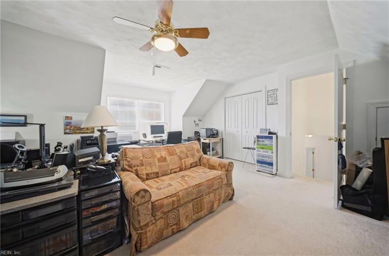 Photo 17 of 49 residential for sale in Virginia Beach virginia