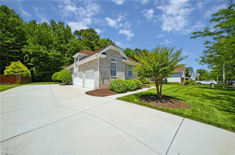 Photo 36 of 49 residential for sale in Virginia Beach virginia