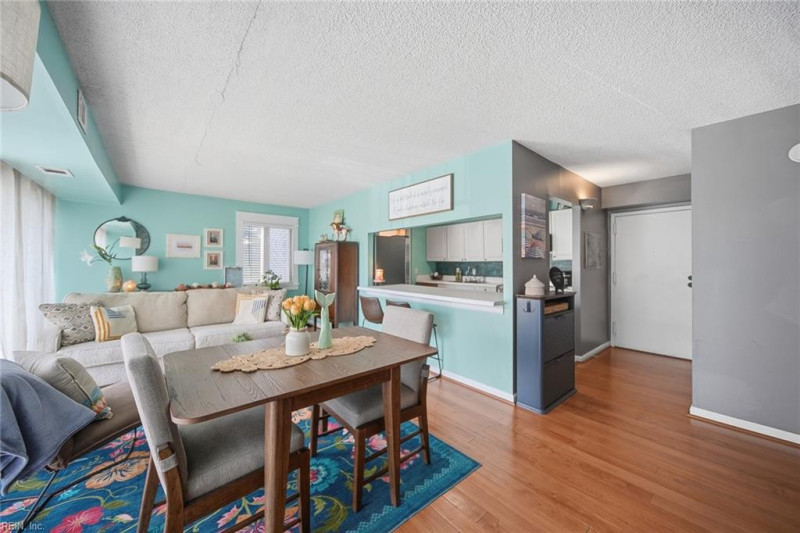 Photo 10 of 42 residential for sale in Virginia Beach virginia