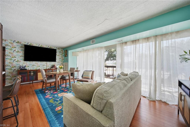 Photo 8 of 42 residential for sale in Virginia Beach virginia