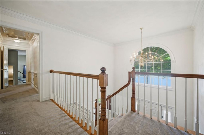 Photo 14 of 32 residential for sale in Chesapeake virginia