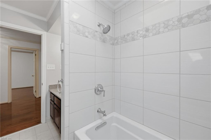 Photo 26 of 46 residential for sale in Chesapeake virginia