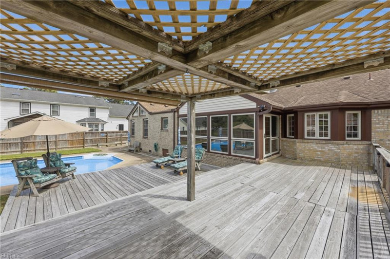Photo 29 of 46 residential for sale in Chesapeake virginia