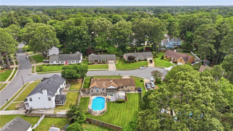 Photo 42 of 46 residential for sale in Chesapeake virginia