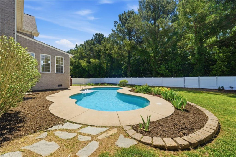 Photo 2 of 48 residential for sale in Chesapeake virginia