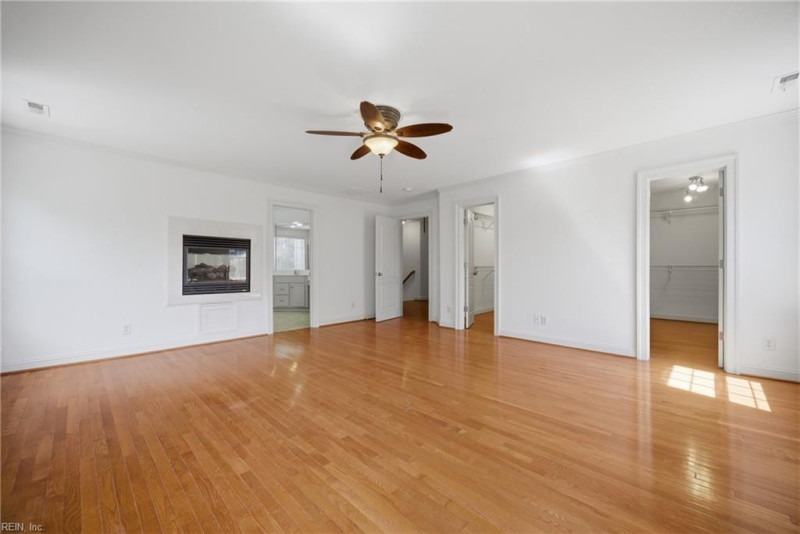Photo 26 of 48 residential for sale in Chesapeake virginia