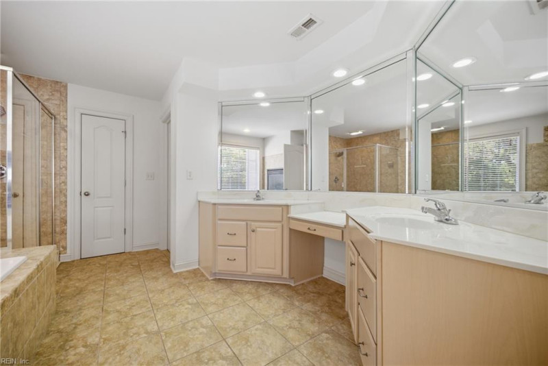 Photo 31 of 48 residential for sale in Chesapeake virginia