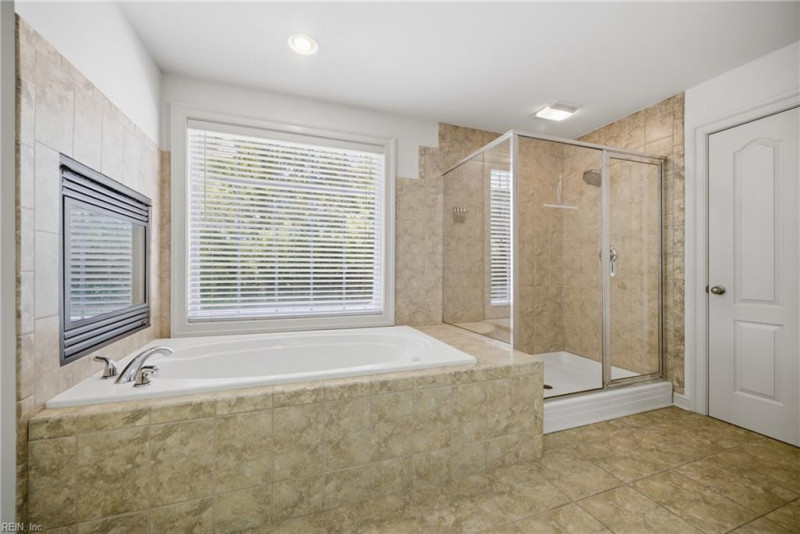 Photo 32 of 48 residential for sale in Chesapeake virginia