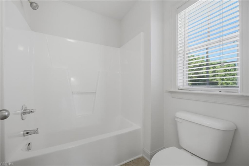 Photo 36 of 48 residential for sale in Chesapeake virginia
