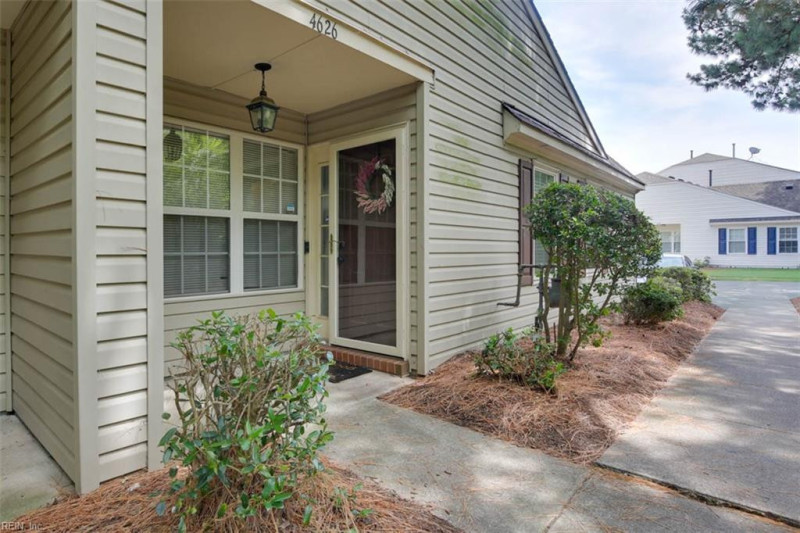 Photo 1 of 20 residential for sale in Chesapeake virginia Photo 1 of 20 residential for sale in Chesapeake virginia
