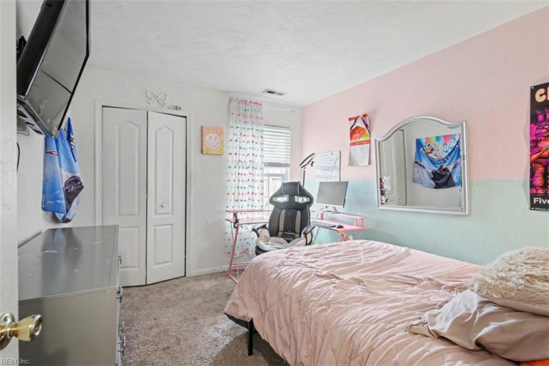 Photo 16 of 20 residential for sale in Chesapeake virginia Photo 16 of 20 residential for sale in Chesapeake virginia