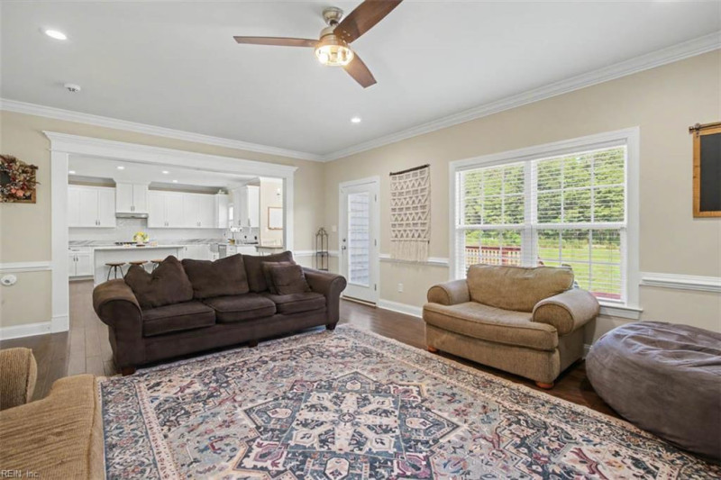Photo 13 of 41 residential for sale in Suffolk virginia
