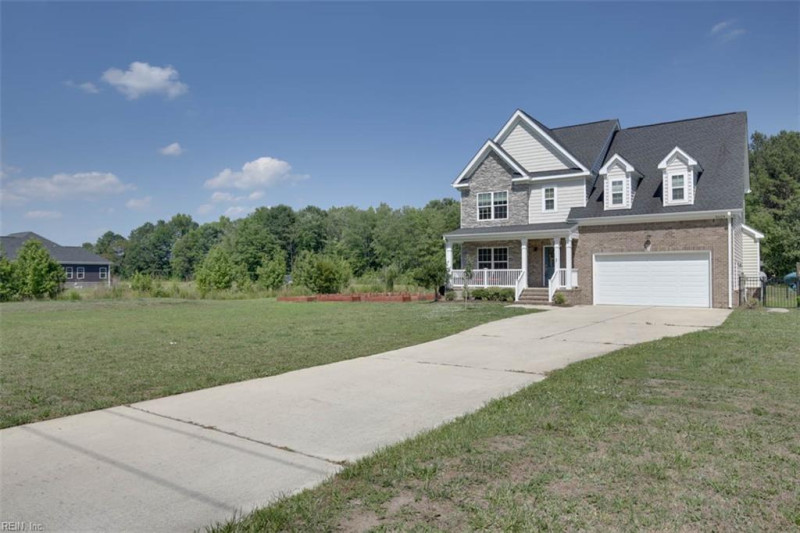Photo 2 of 41 residential for sale in Suffolk virginia