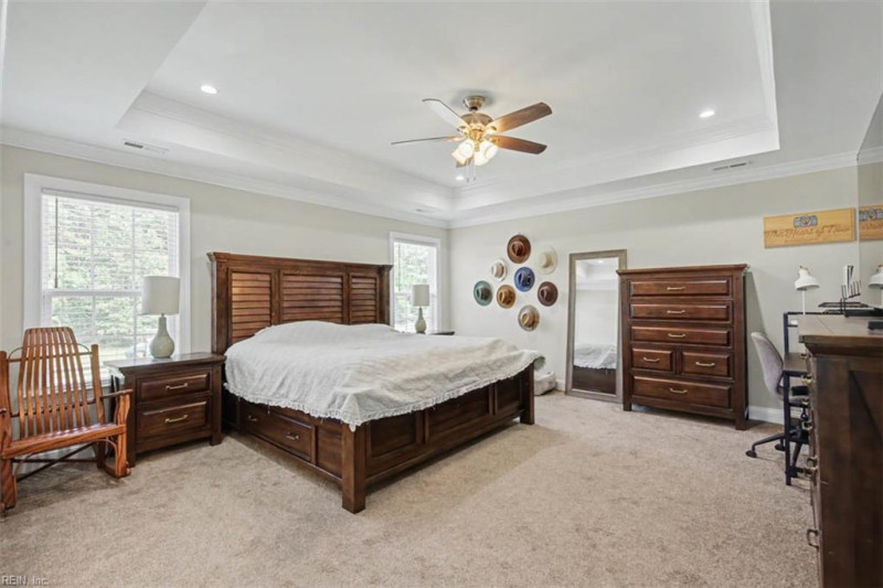 Photo 25 of 41 residential for sale in Suffolk virginia