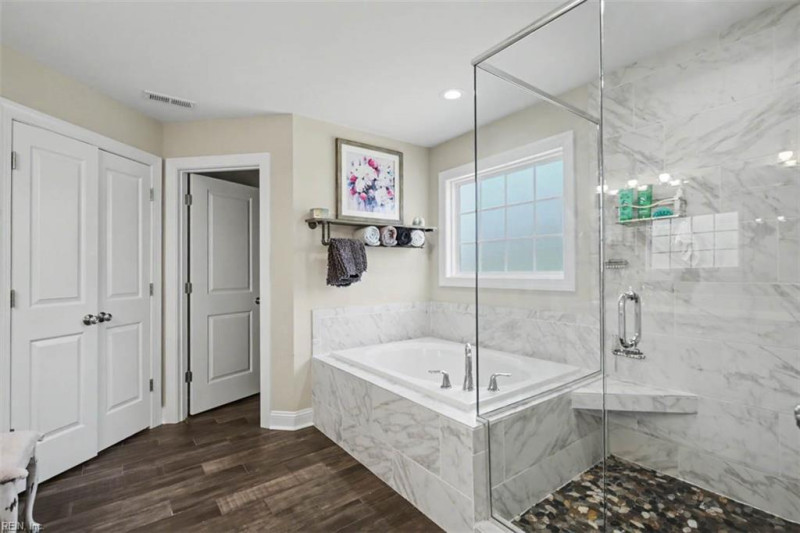 Photo 30 of 41 residential for sale in Suffolk virginia