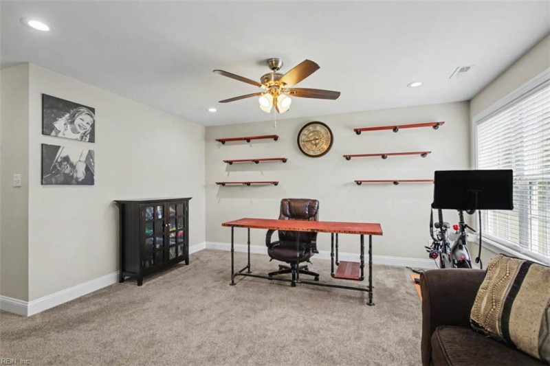 Photo 35 of 41 residential for sale in Suffolk virginia