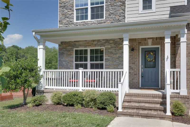 Photo 5 of 41 residential for sale in Suffolk virginia