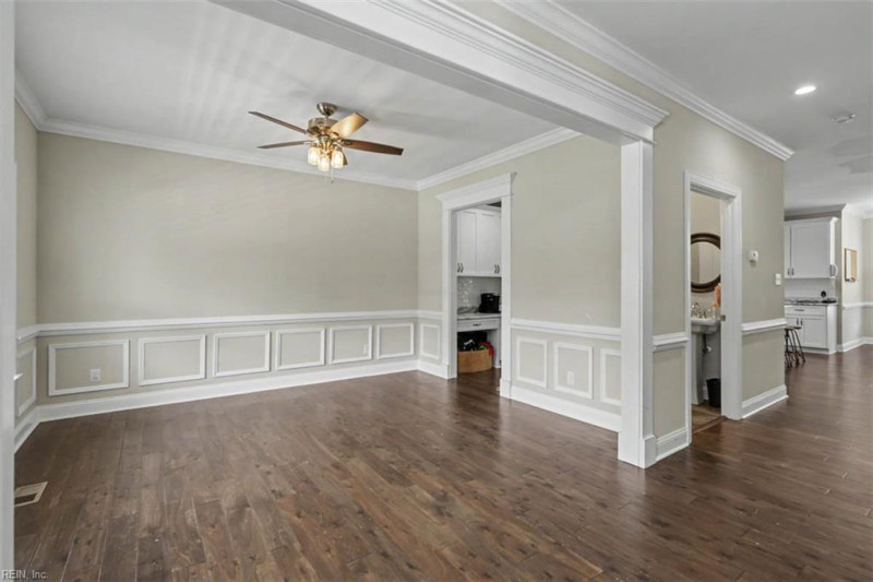 Photo 7 of 41 residential for sale in Suffolk virginia