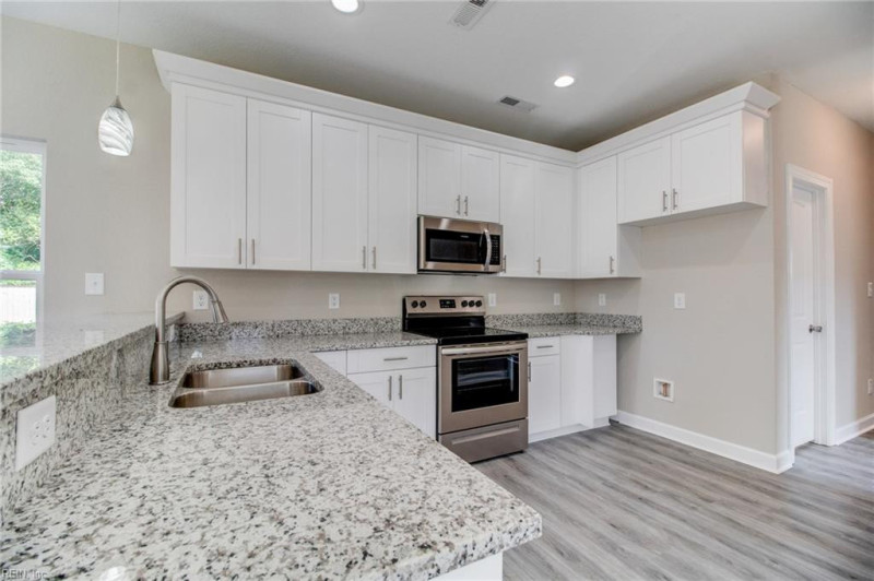 Photo 1 of 29 residential for sale in Suffolk virginia