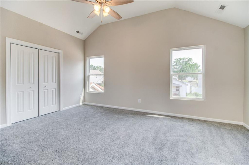 Photo 19 of 29 residential for sale in Suffolk virginia