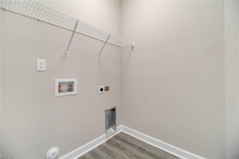 Photo 26 of 29 residential for sale in Suffolk virginia