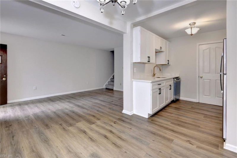 Photo 11 of 30 residential for sale in Newport News virginia