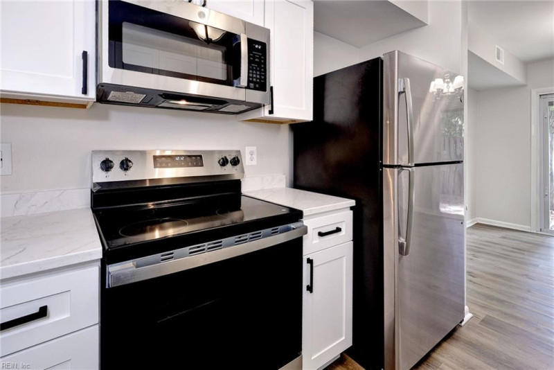 Photo 12 of 30 residential for sale in Newport News virginia