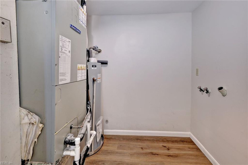 Photo 14 of 30 residential for sale in Newport News virginia