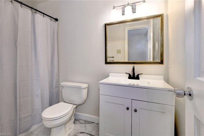 Photo 18 of 30 residential for sale in Newport News virginia