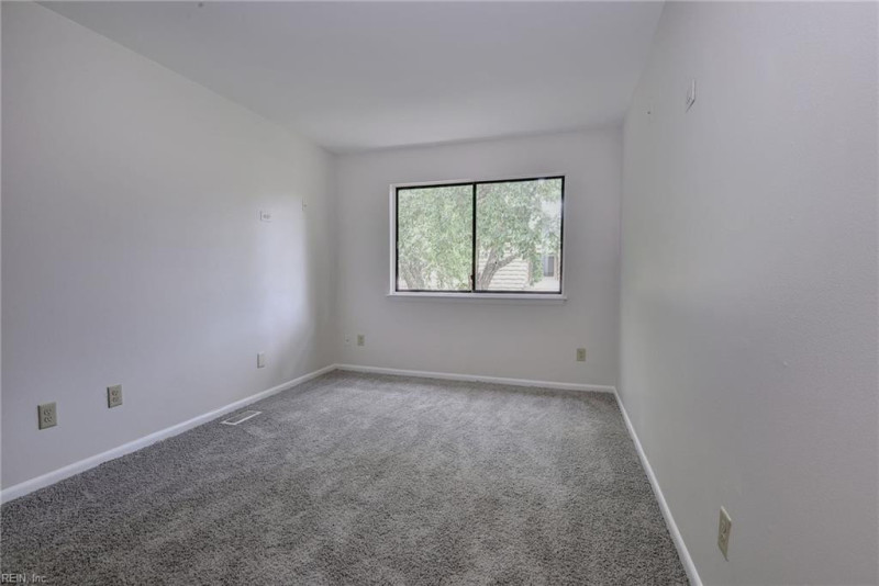 Photo 19 of 30 residential for sale in Newport News virginia